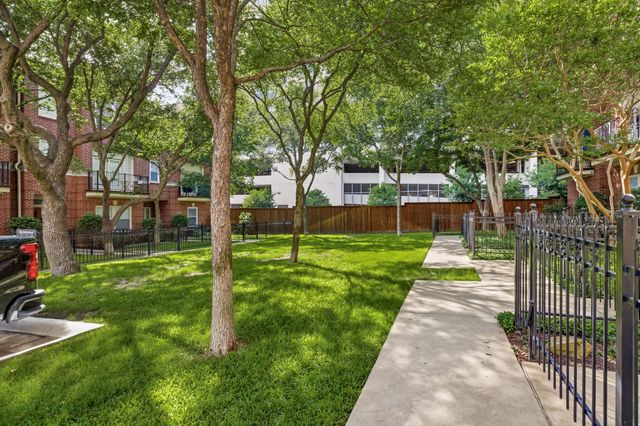 3427 Howell Street, Dallas, TX 75204