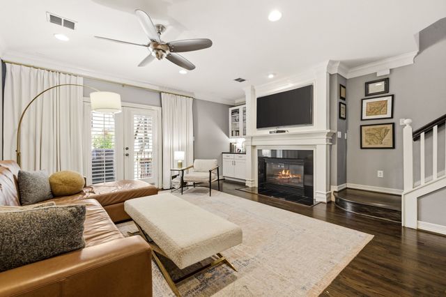 3427 Howell Street, Dallas, TX 75204
