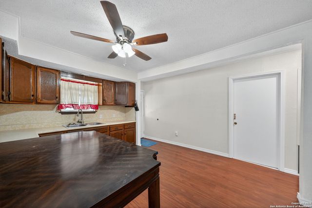 254 Bank, San Antonio, TX 78204