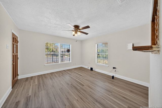 254 Bank, San Antonio, TX 78204