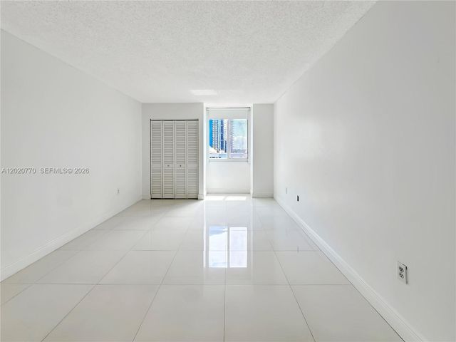 850 N Miami Ave W-1903, Miami, FL 33136