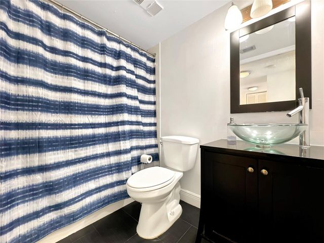 850 N Miami Ave W-1903, Miami, FL 33136