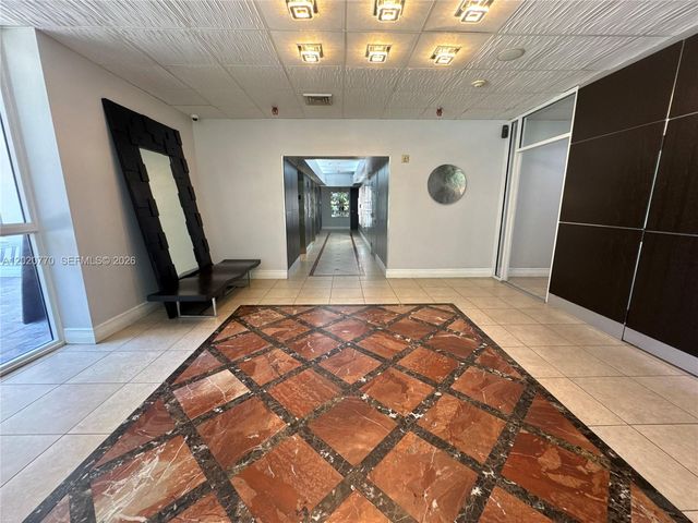 850 N Miami Ave W-1903, Miami, FL 33136