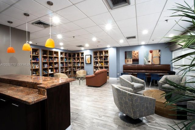 850 N Miami Ave W-1903, Miami, FL 33136