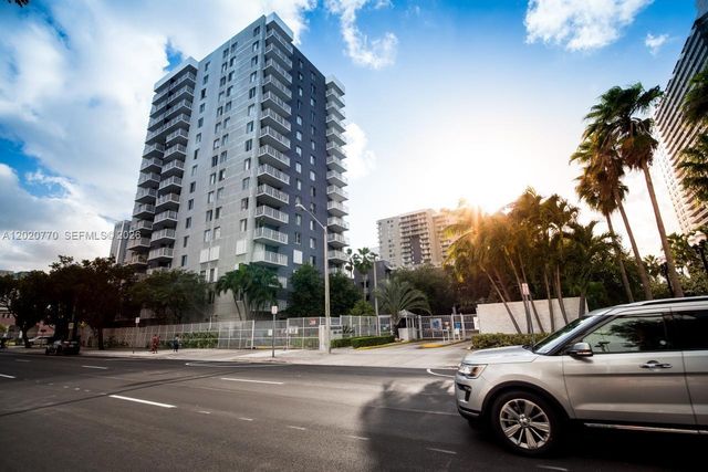 850 N Miami Ave W-1903, Miami, FL 33136