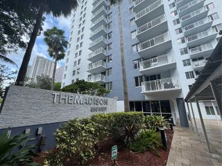 850 N Miami Ave W-1903, Miami, FL 33136
