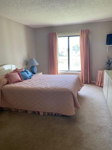 806 Sky Pine Way G3, Greenacres, FL 33415