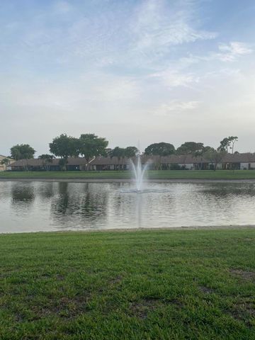 806 Sky Pine Way G3, Greenacres, FL 33415