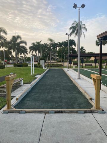 806 Sky Pine Way G3, Greenacres, FL 33415