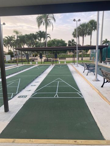 806 Sky Pine Way G3, Greenacres, FL 33415