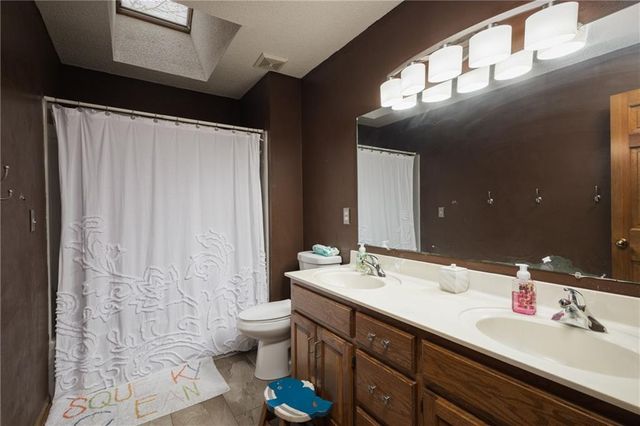 12308 E 63rd Terrace, Kansas City, MO 64133