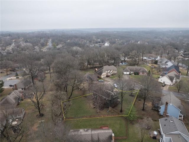 12308 E 63rd Terrace, Kansas City, MO 64133