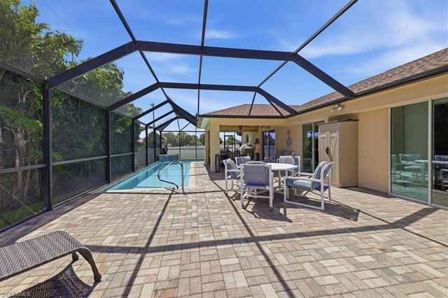 2107 NE 19th PL, Cape Coral, FL 33909