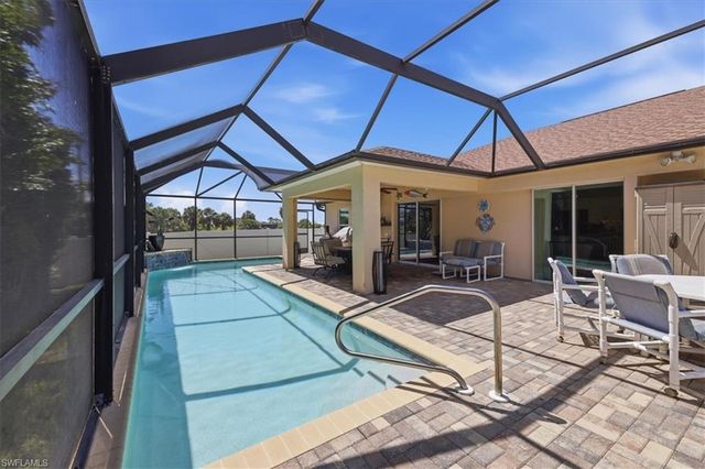 2107 NE 19th PL, Cape Coral, FL 33909