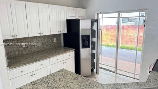 11051 W Okeechobee Road 101, Hialeah Gardens, FL 33018
