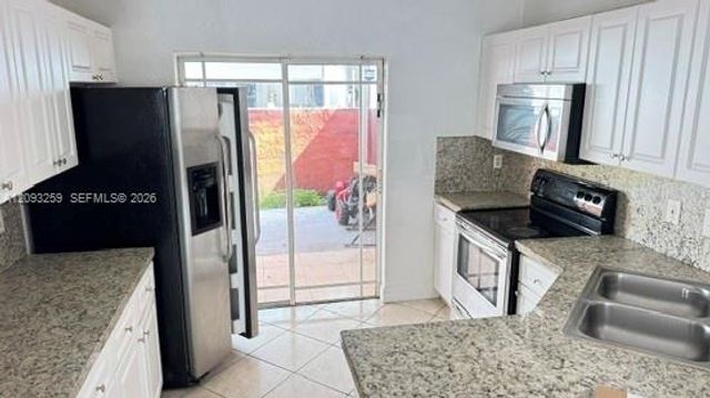 11051 W Okeechobee Road 101, Hialeah Gardens, FL 33018
