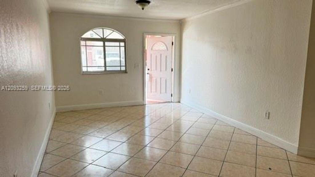 11051 W Okeechobee Road 101, Hialeah Gardens, FL 33018