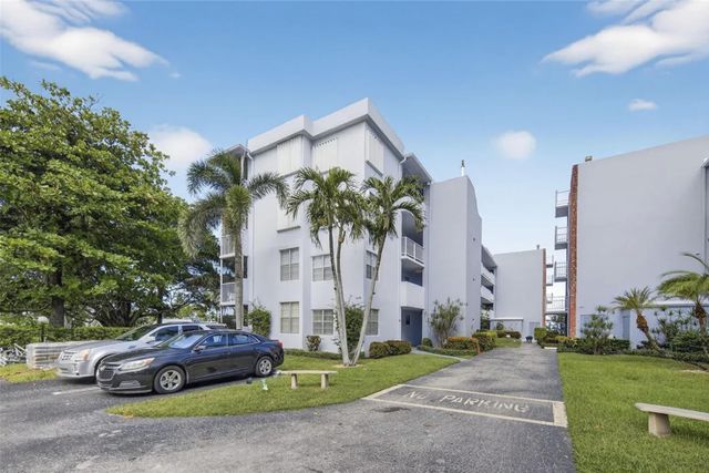 1820 New Palm Way 306, Boynton Beach, FL 33435