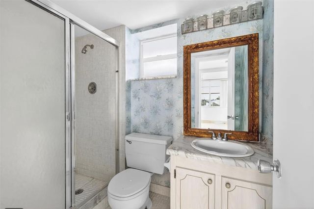1820 New Palm Way 306, Boynton Beach, FL 33435