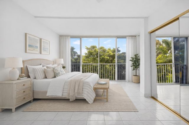 1820 New Palm Way 306, Boynton Beach, FL 33435