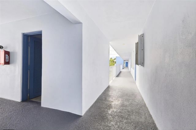 1820 New Palm Way 306, Boynton Beach, FL 33435