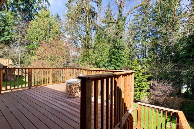 601 220th Street SW, Bothell, WA 98021