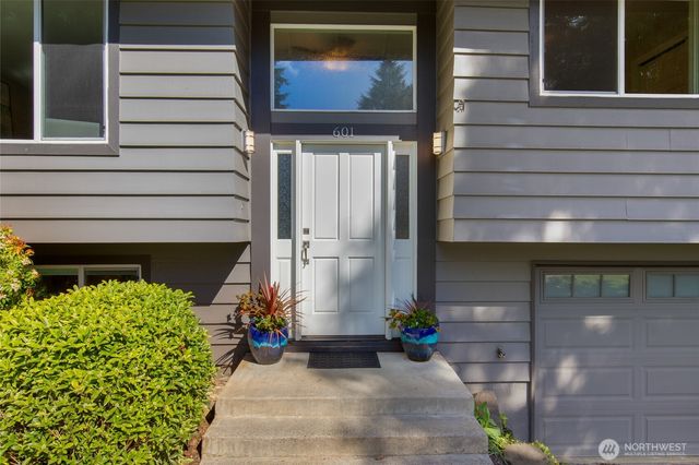 601 220th Street SW, Bothell, WA 98021