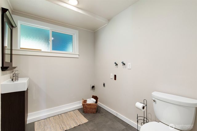 601 220th Street SW, Bothell, WA 98021