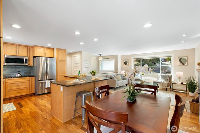 601 220th Street SW, Bothell, WA 98021