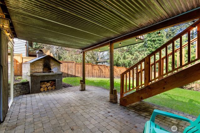 601 220th Street SW, Bothell, WA 98021