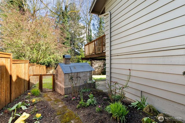 601 220th Street SW, Bothell, WA 98021