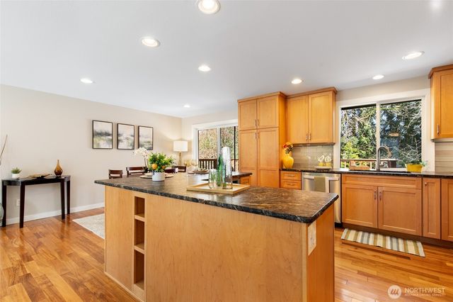 601 220th Street SW, Bothell, WA 98021