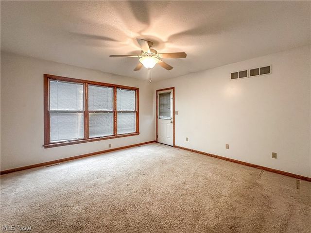 1499 Butterfield Circle, Niles, OH 44446