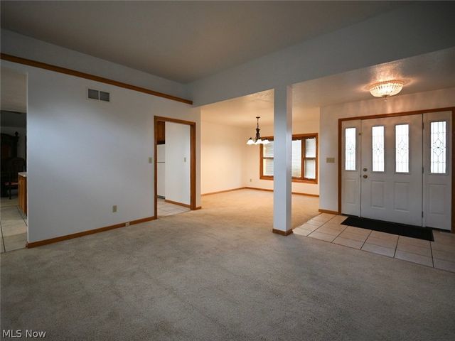 1499 Butterfield Circle, Niles, OH 44446