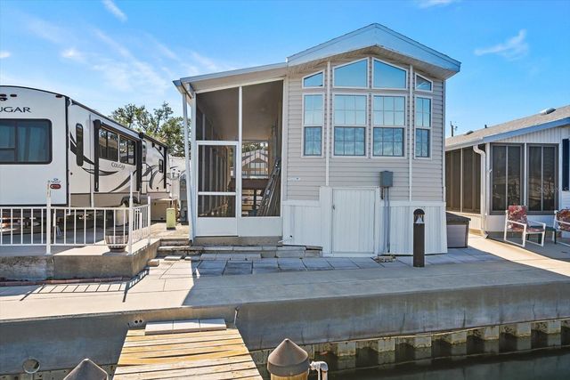 108 BAHIA DRIVE, Palmetto, FL 34221