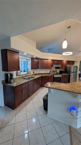 858 MENDOZA DRIVE, Kissimmee, FL 34758