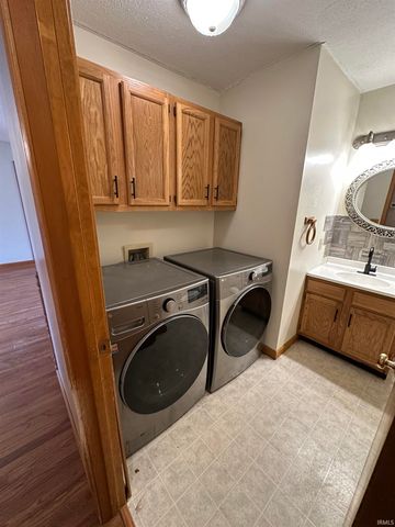 354 W Miami Street, Ellettsville, IN 47429