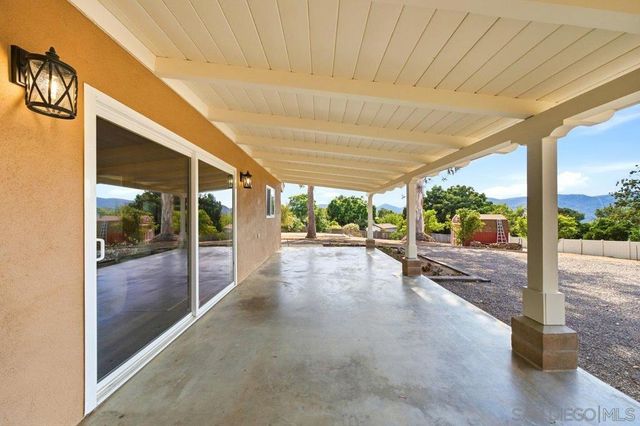 3195 Purer Rd, Escondido, CA 92029