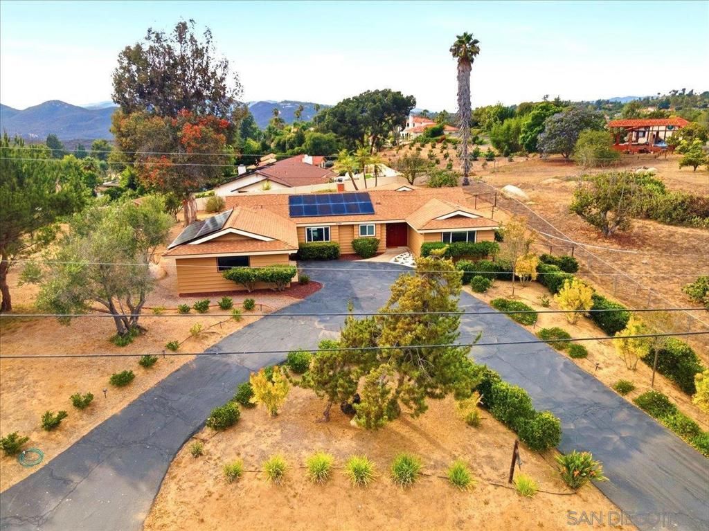 3195 Purer Rd, Escondido, CA 92029 — photo 2