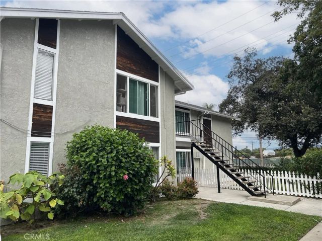 600 N Grand Avenue, Santa Ana, CA 92701