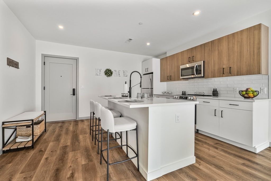203 Lowell St. 216, Wilmington, MA 01887