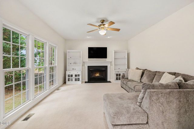 1810 Turning Leaf Lane, Durham, NC 27712