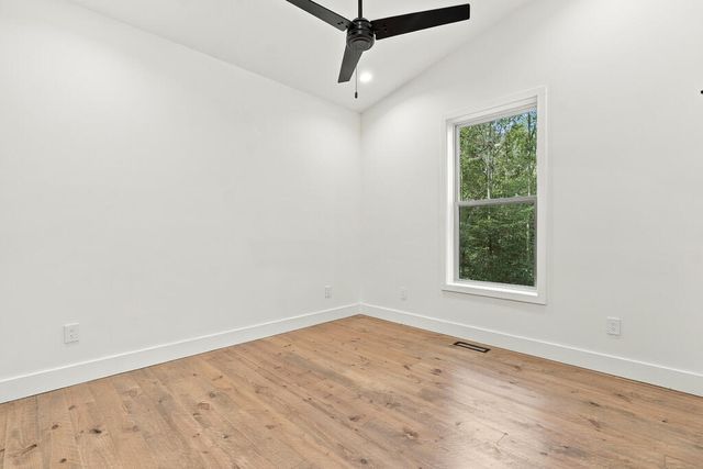 93 Elmwood Circle, Ellijay, GA 30540