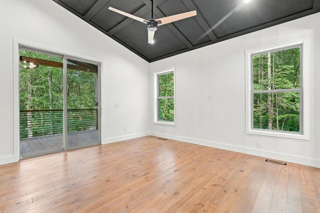93 Elmwood Circle, Ellijay, GA 30540