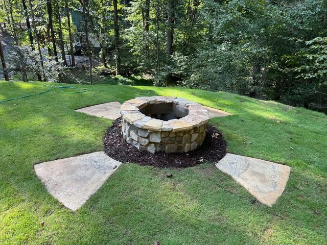 93 Elmwood Circle, Ellijay, GA 30540