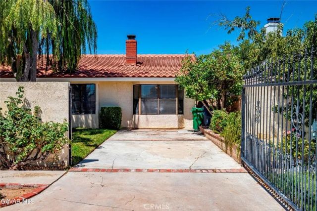 43029 Ed Halley, Lancaster, CA 93536