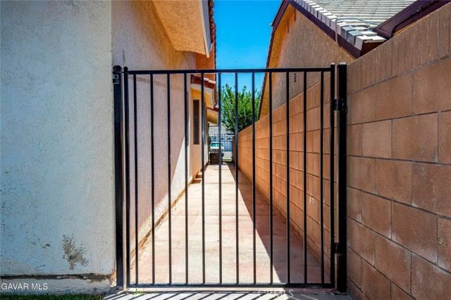43029 Ed Halley, Lancaster, CA 93536