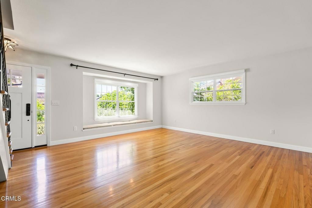 Image 9 of property listing at 1258 Rotella Street, Newbury Park, CA 91320