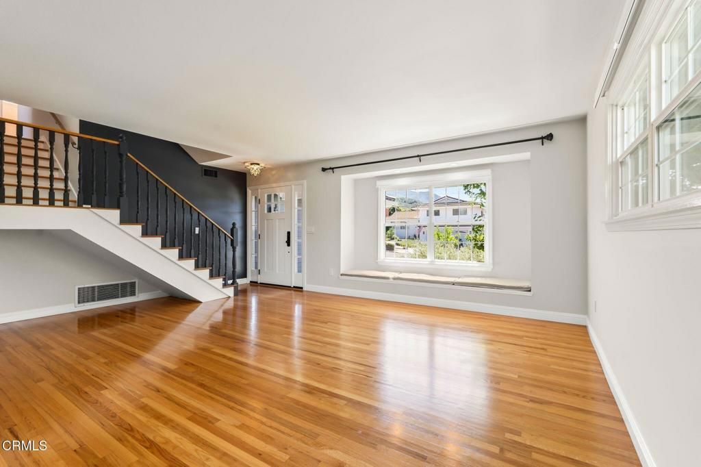 Image 7 of property listing at 1258 Rotella Street, Newbury Park, CA 91320