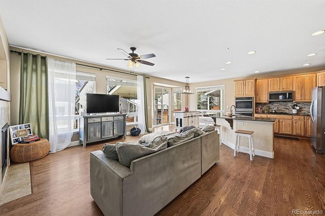 7869 Solstice Way, Castle Rock, CO 80108